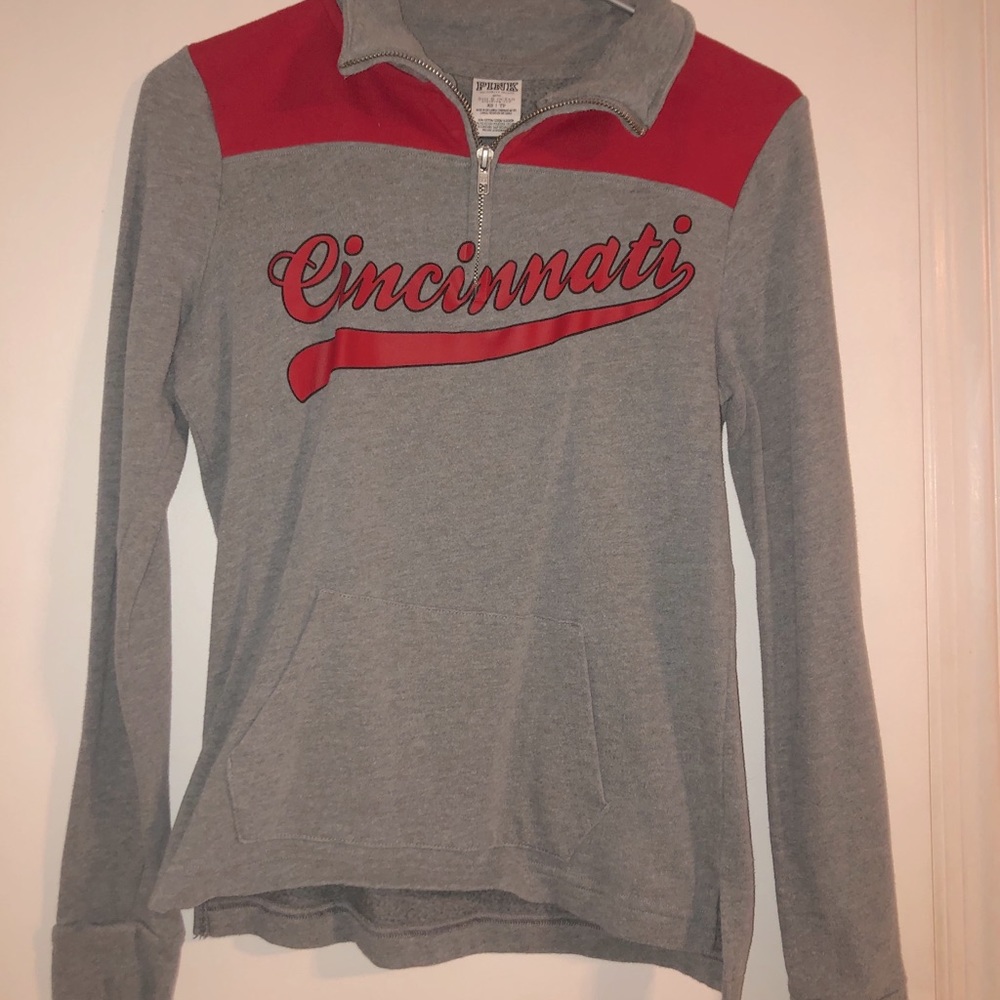 Victoria’s Secret PINK Cincinnati quarter zip. XS
